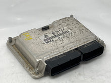 Load image into Gallery viewer, ECU ECM COMPUTER Volkswagen Touareg 2004 04 3.2L - NW62929
