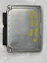 Load image into Gallery viewer, ECU ECM COMPUTER Volkswagen Touareg 2004 04 3.2L - NW62929
