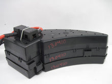 Load image into Gallery viewer, FUSE BOX Jaguar S Type 2005 05 - 669053
