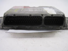 Load image into Gallery viewer, ECU ECM COMPUTER Jetta 2000 00 2001 01 2.0L - 671382
