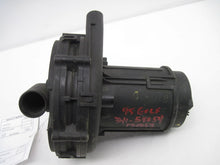 Load image into Gallery viewer, AIR INJECTION PUMP SMOG Volkswagen Corrado Golf Passat Jetta 1992 92 93 94 95 - 672868
