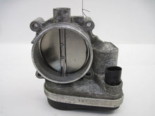 Load image into Gallery viewer, THROTTLE BODY BMW 530i 330i 525i 323i 325i Z4 2006 06 2007 07 2008 08 - 673136
