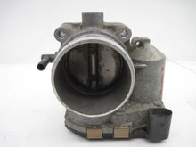 Load image into Gallery viewer, THROTTLE BODY Beetle Jetta Golf 99 00 01 02 03 04 05 06 - 673518
