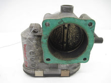 Load image into Gallery viewer, THROTTLE BODY Beetle Jetta Golf 99 00 01 02 03 04 05 06 - 673518
