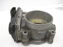 Load image into Gallery viewer, THROTTLE BODY Volvo S40 V70 2004 04 05 06 07 08 - 673660
