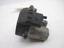 Load image into Gallery viewer, Intake Manifold Adjuster / Control Motor Volkswagen Golf Rabbit 2006 06 - 674051
