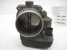 Load image into Gallery viewer, THROTTLE BODY BMW 330I X3 X5 Z3 Z4 2001 02 03 04 05 06 - 674185
