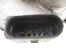 Load image into Gallery viewer, INTAKE MANIFOLD Volkswagen Jetta 2006 06 - 675482
