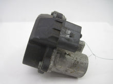 Load image into Gallery viewer, INTAKE MANIFOLD Volkswagen Jetta 2006 06 - 675489
