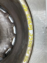 Load image into Gallery viewer, WHEEL 260e 300d 300e 86 87 88 300d 300e 300ce 15" - NW200507

