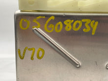 Load image into Gallery viewer, ECU ECM COMPUTER Volvo S60 V70 XC90 05 06 07 2007 - NW63132
