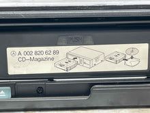 Load image into Gallery viewer, CD CHANGER ML320 ML 350 ML 500 ML55 2002 02 03 04 05 - NW138925

