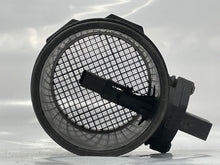 Load image into Gallery viewer, Mass Air Flow Sensor Meter MAF BMW 745i 745li 2002 02 2003 03 - NW4880
