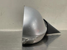 Load image into Gallery viewer, Side View Door Mirror Volkswagen Passat 2005 - NW53843
