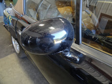 Load image into Gallery viewer, Side View Door Mirror Volkswagen Passat 2005 - NW53843

