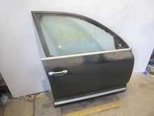 Load image into Gallery viewer, FRONT DOOR Porsche Cayenne 2003 03 2004 04 2005 05 2006 06 Right - 681312
