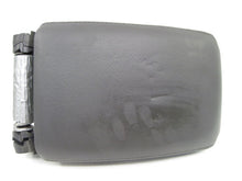 Load image into Gallery viewer, Console Lid Volkswagen Jetta 2006 06 - 683720
