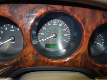 Load image into Gallery viewer, SPEEDOMETER CLUSTER Jaguar XJ8 XK8 1998 98 1999 99 - NW160646
