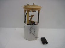 Load image into Gallery viewer, Fuel Pump Volkswagen VW Jetta Golf 2009 09 2010 10 2011 11 2012 12 2013 13 2.0L - 685447
