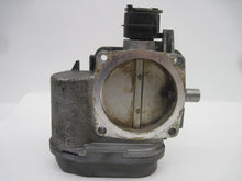 Load image into Gallery viewer, THROTTLE BODY MERCEDES C43 CL500 E430 1998 98 99 00 - 685719

