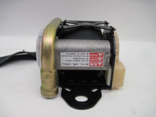 Load image into Gallery viewer, Seat Belt Infiniti FX45 FX35 2003 03 2004 04 2005 05 Driver - 686181
