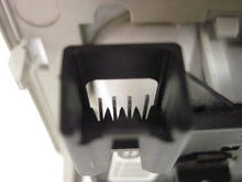 Load image into Gallery viewer, Console Land Rover LR3 2005 05 - 688853
