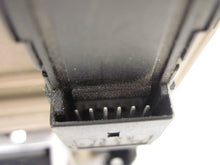 Load image into Gallery viewer, Console BMW 645ci 2004 04 - 689093
