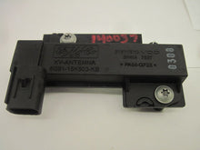 Load image into Gallery viewer, POWER ANTENNA Jaguar XF 2009 09 - 691775
