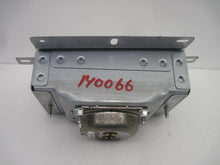 Load image into Gallery viewer, Air Bag QX56 Armada 2004 04 2005 05 2006 06 - 692069
