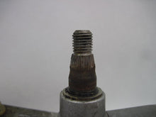 Load image into Gallery viewer, WIPER TRANSMISSION Titan Armada QX56 2006 06 2007 07 08 09 10 11 12 13 - 692136
