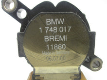Load image into Gallery viewer, IGNITION COIL BMW 320i 850i M5 X5 Z3 Z8 1995 95 96 - 03 - 695520
