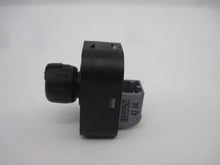 Load image into Gallery viewer, DRIVERS MIRROR SWITCH Audi A4 S4 A6 S6 RS4 2002 02 03 04 05 06 07 08 11 - 697875
