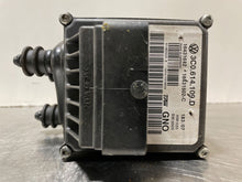 Load image into Gallery viewer, ABS PUMP Volkswagen Passat 2008 08 - NW2755
