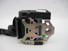Load image into Gallery viewer, Seat Belt Range Rover 2003 03 2004 04 2005 05 2006 06 Driver - 700513
