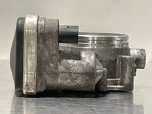 Load image into Gallery viewer, THROTTLE BODY BMW 530i 330i 525i 323i 325i Z4 2006 06 2007 07 2008 08 - NW177807
