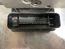 Load image into Gallery viewer, ABS PUMP Volvo S60 V70 S80 2002 02 2003 03 04 05 06 - NW2947
