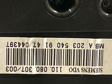 Load image into Gallery viewer, SPEEDOMETER CLUSTER Mercedes-Benz C230 C280 C350 C55 2006 06 - NW161029
