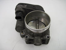 Load image into Gallery viewer, THROTTLE BODY BMW 330I X3 X5 Z3 Z4 2001 02 03 04 05 06 - 705457
