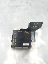 Load image into Gallery viewer, HEADLAMP CONTROL MODULE COMPUTER Lexus RX400H 06 07 08 09 - NW33894
