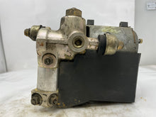Load image into Gallery viewer, ABS PUMP BMW 525I 1992 92 1993 93 1994 94 - NW956
