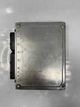 Load image into Gallery viewer, ECU ECM COMPUTER VW Passat 2003 03 4cyl - NW62875
