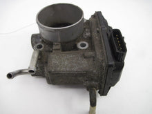 Load image into Gallery viewer, THROTTLE BODY Camry Scion TC Rav 4 2004 04 2005 05 06 - 707798
