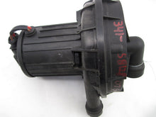 Load image into Gallery viewer, AIR INJECTION PUMP SMOG Audi TT A4 A6 Golf Toureg Jetta 00 01 02 03 04 05 - 09 - 707856

