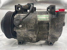 Load image into Gallery viewer, AC COMPRESSOR MERCEDES C-CLASS 94 95 - NW42716
