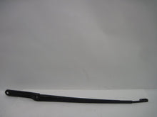 Load image into Gallery viewer, WIPER ARMS PAIR BMW X5 2001 01 - 708077
