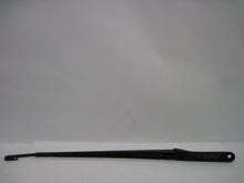 Load image into Gallery viewer, WIPER ARMS PAIR BMW X5 2001 01 - 708077
