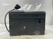 Load image into Gallery viewer, CD Changer Beetle Jetta Golf 96 97 98 99 00 01 02 03 04 - NW140051
