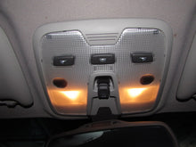 Load image into Gallery viewer, Console Volvo V70 2002 02 - 710438
