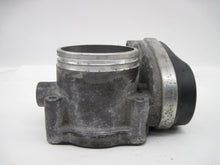 Load image into Gallery viewer, THROTTLE BODY BMW 320I 325I 525I X3 Z3 Z4 01 02 03 - 06 - 710955
