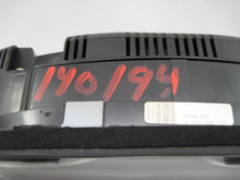 Load image into Gallery viewer, SPEEDOMETER CLUSTER Audi A4 2005 05 - 711168
